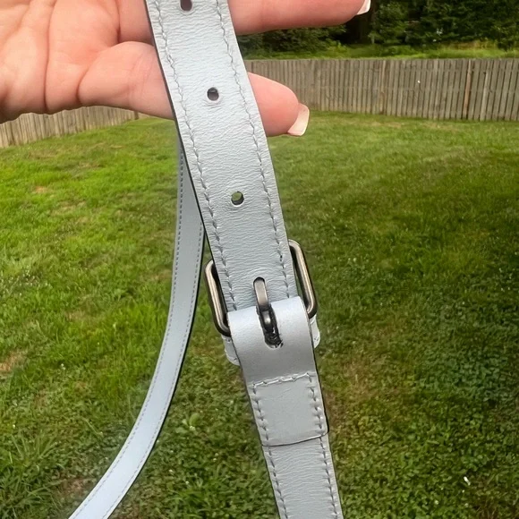 Gucci Flora Knight Shoulder Bag with Floral Design - Picture 6 of 11